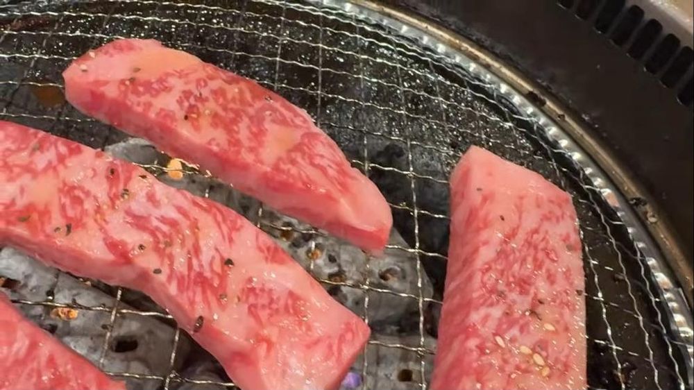 A5 wagyu sirloin grilling in Tokyo