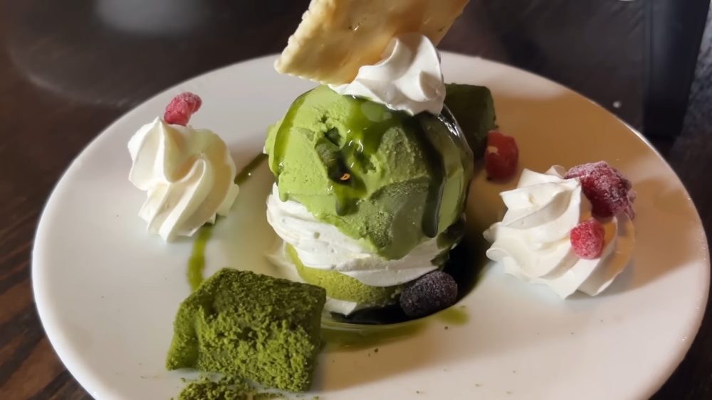 抹茶サンデー matcha sundae at 天空の月 渋谷 (Tenku no Tsuki Shibuya), Tokyo
